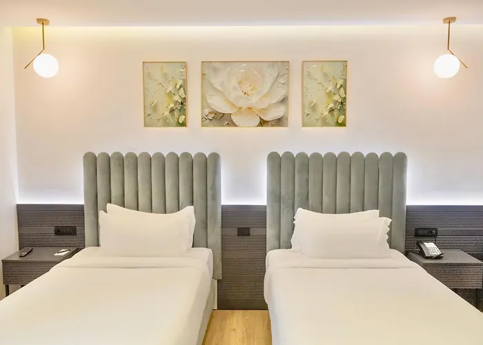 Vora Addis Hotel